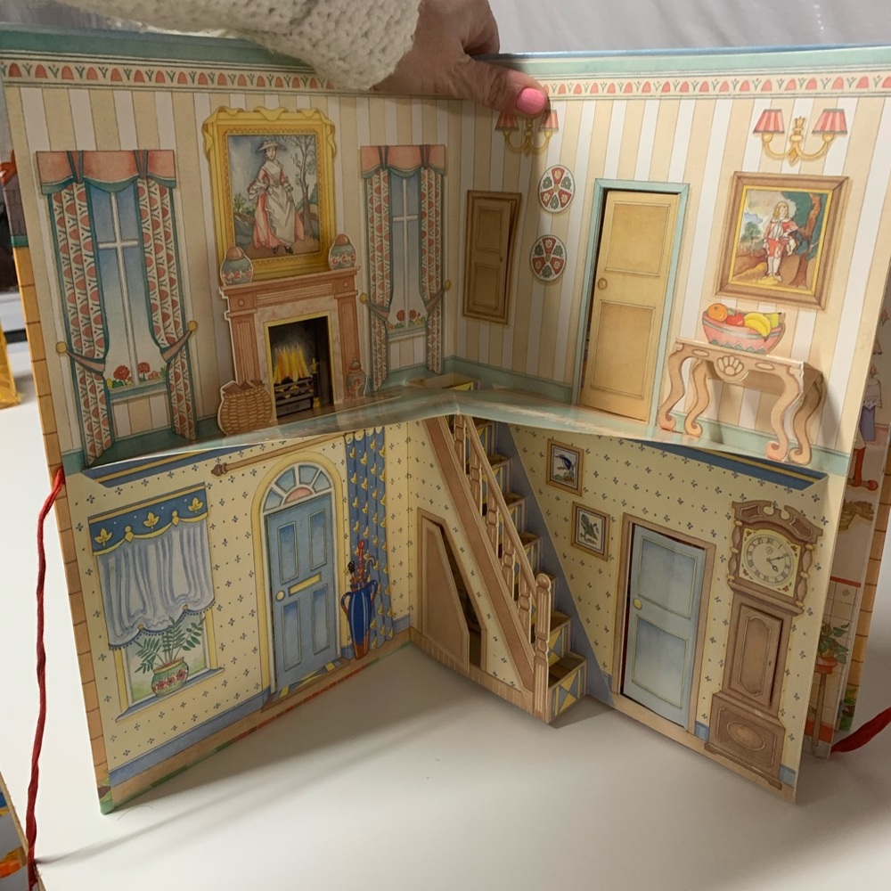 * 1st Addition A Victorian Doll House, Pop Up Children's Book, By Maggie Bateson